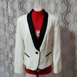 2/$30 Jessica white and black tuxedo jacket